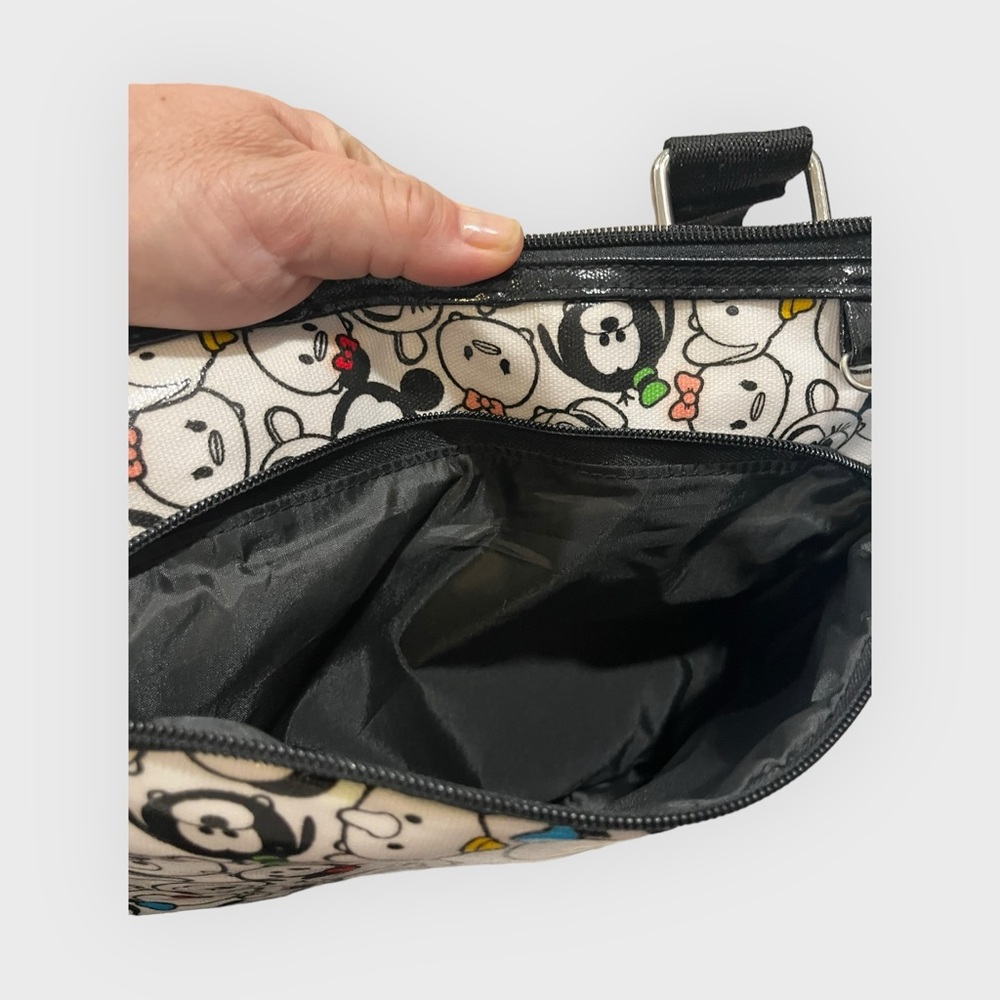 Disney Tsum Tsum collectable purse - Picture 11 of 13